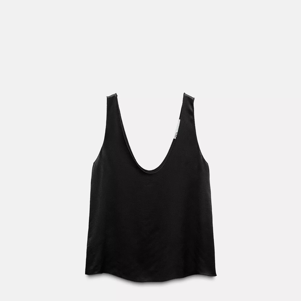 Black Sleeveless Women's Top